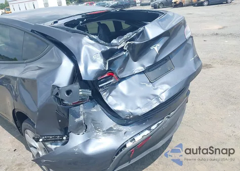 2023 Tesla Model Y Awd/Long Range Dual Motor All-Wheel Drive from USA, damaged, VIN 7SAYGDEE6PA182390